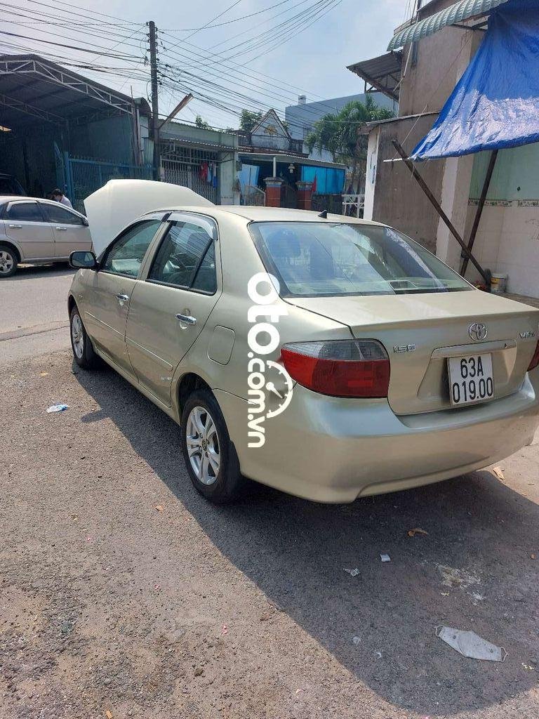 Toyota Vios 1.3MT 2003 - Bán ô tô Toyota Vios 1.3MT sản xuất 2003 xe gia đình