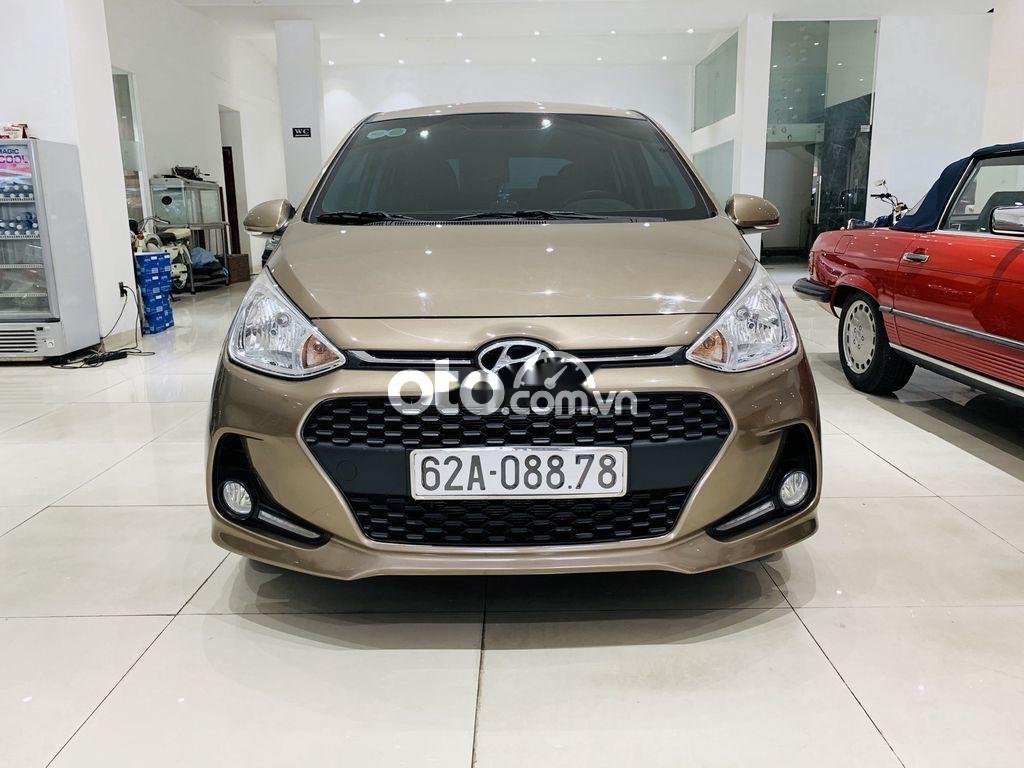 Hyundai Grand i10  1.2 AT 2017 - Bán Hyundai Grand i10 1.2 AT năm sản xuất 2017, 325 triệu