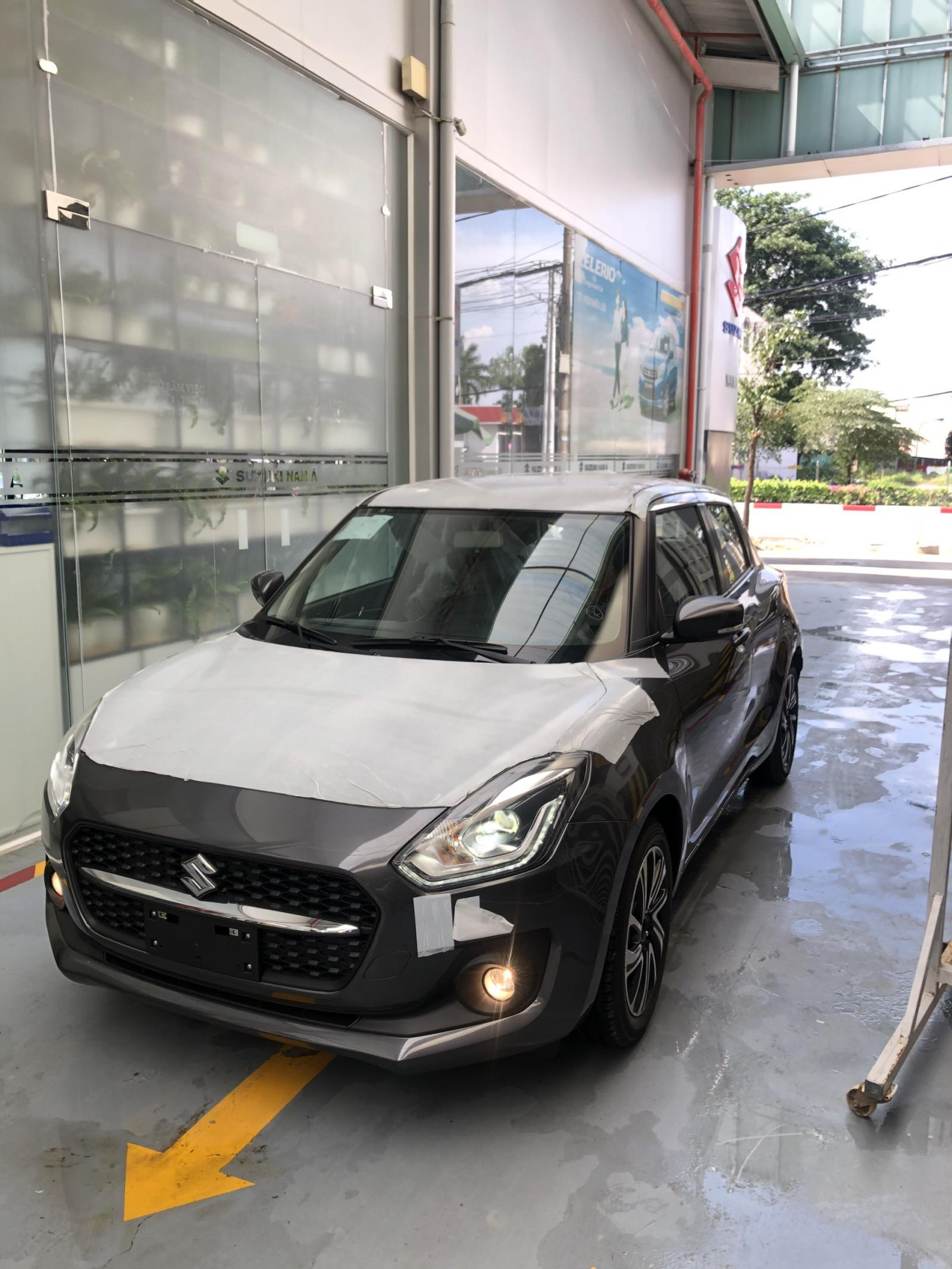 Suzuki Swift glx 2021 - Bán ô tô Suzuki Swift glx đời 2021, màu xám, nhập khẩu nguyên chiếc, giá tốt