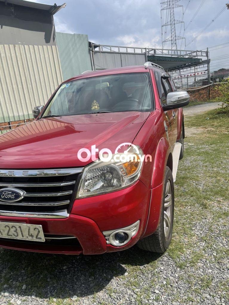 Ford Everest Limited 2010 - Bán xe Ford Everest Limited năm sản xuất 2010, màu đỏ  