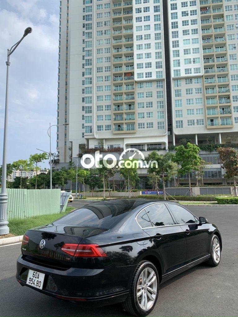 Volkswagen Passat 2016 - Xe Volkswagen Passat 1.8TSI Blue Motion năm sản xuất 2016, nhập khẩu, giá chỉ 725 triệu