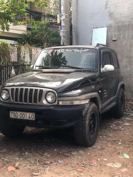 Ssangyong Korando 2001 - Bán xe Ssangyong Korando năm sản xuất 2001, màu đen, nhập khẩu nguyên chiếc giá cạnh tranh