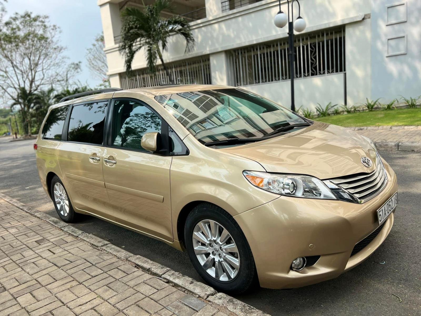 Toyota Sienna Limited  2010 - Cần bán xe Toyota Sienna Limited năm sản xuất 2010, nhập khẩu nguyên chiếc