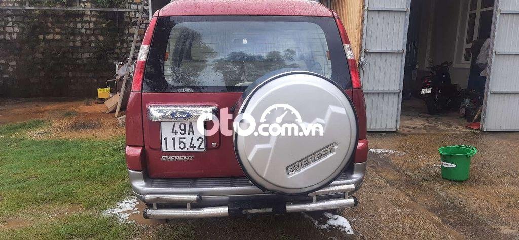 Ford Everest MT 2009 - Cần bán Ford Everest MT năm 2009, màu đỏ còn mới, giá 310tr