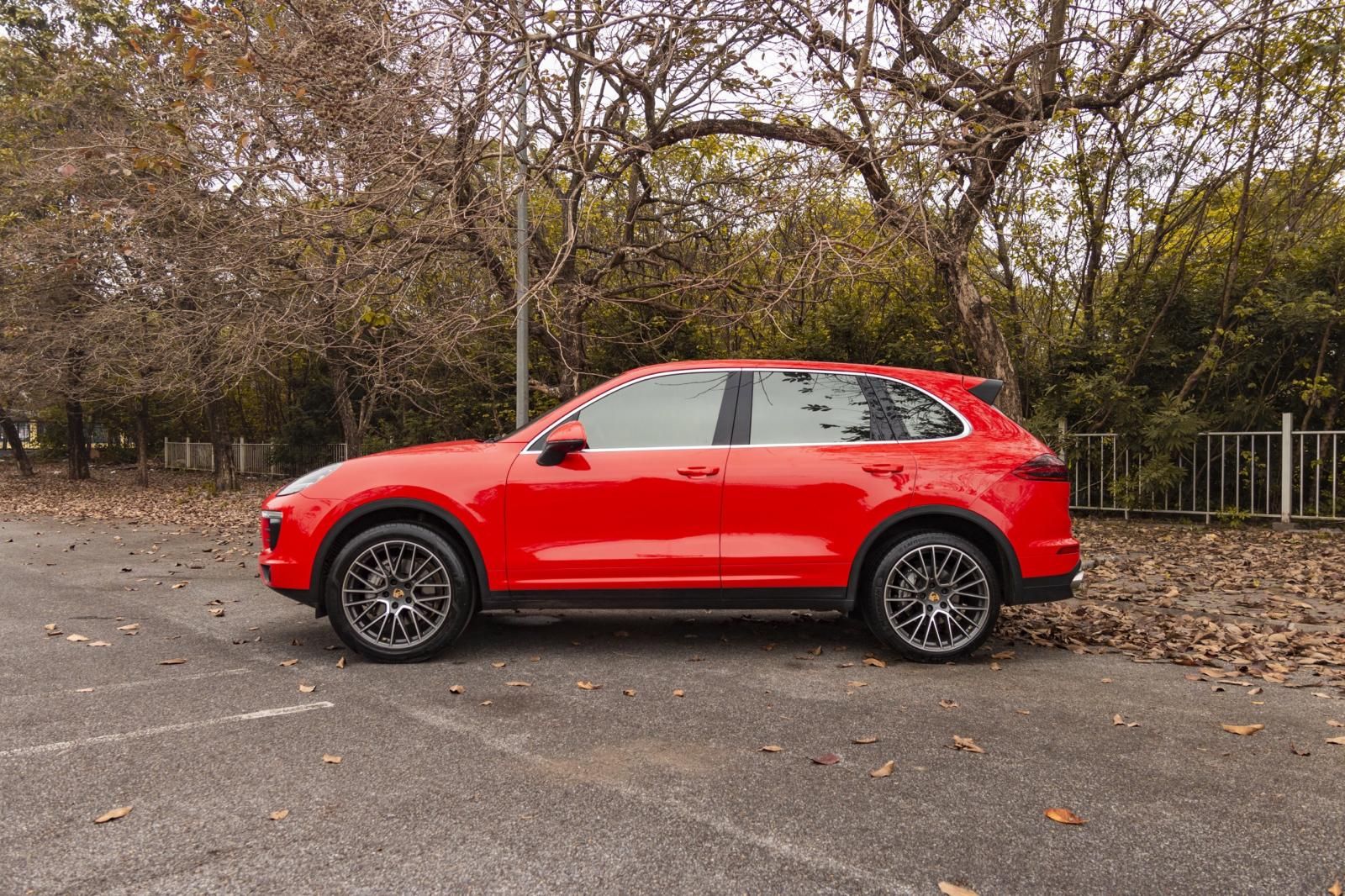 Porsche Cayenne 2016 - Model 2017