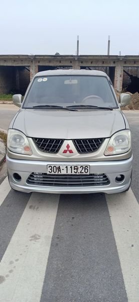 Mitsubishi Jolie 2004 - Cần bán xe Mitsubishi Jolie năm 2004 chính chủ, 72 triệu