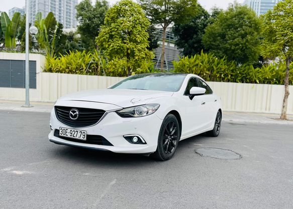 Mazda 6 2.0AT 2014 - Bán Mazda 6 2.0AT sản xuất năm 2014, màu trắng, giá tốt