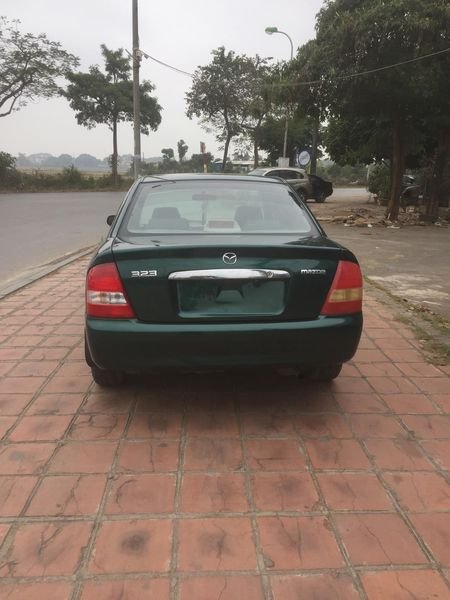 Mazda 323 MT 2003 - Cần bán gấp Mazda 323 MT sản xuất 2003, 115 triệu