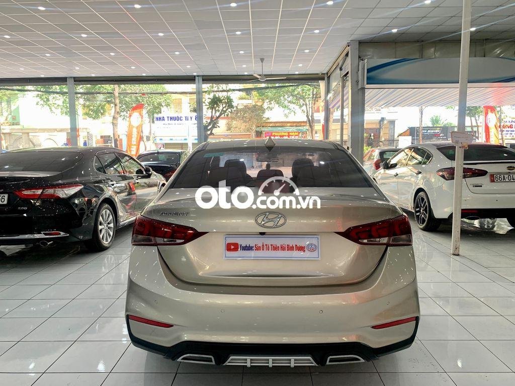 Hyundai Accent 1.4 AT tiêu chuẩn 2018 - Bán xe Hyundai Accent 1.4 AT tiêu chuẩn sản xuất 2018