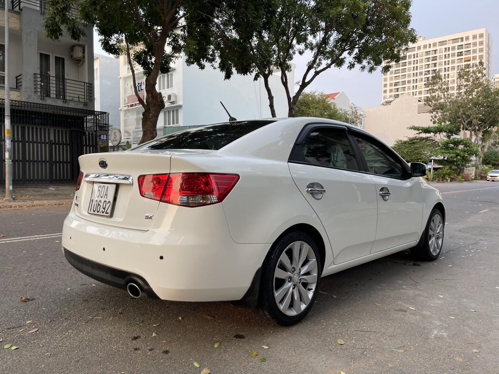 Kia Forte 2013 - Kia Forte SX 1.6AT 2013 số tự động 1 đời chủ giá 368 triệu