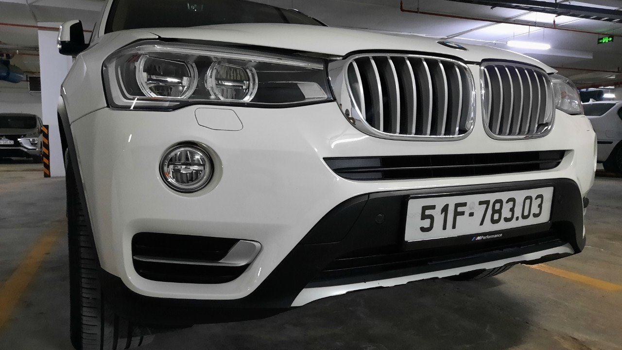 BMW X3 LCI XLine 2017 - Cần bán xe BMW X3 LCI xLine sản xuất năm 2017, màu trắng, xe nhập