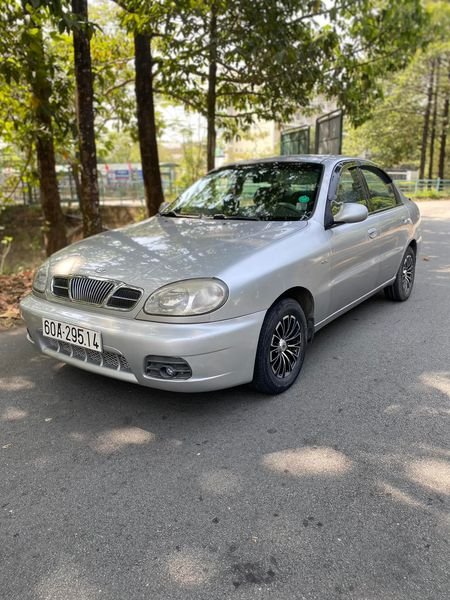 Daewoo Lanos MT 2003 - Bán Daewoo Lanos MT sản xuất 2003, màu bạc