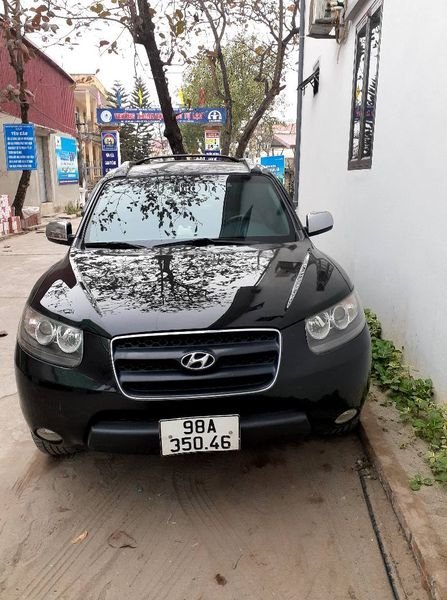 Hyundai Santa Fe 2.7MT 2008 - Cần bán gấp Hyundai Santa Fe 2.7MT năm sản xuất 2008, màu đen  