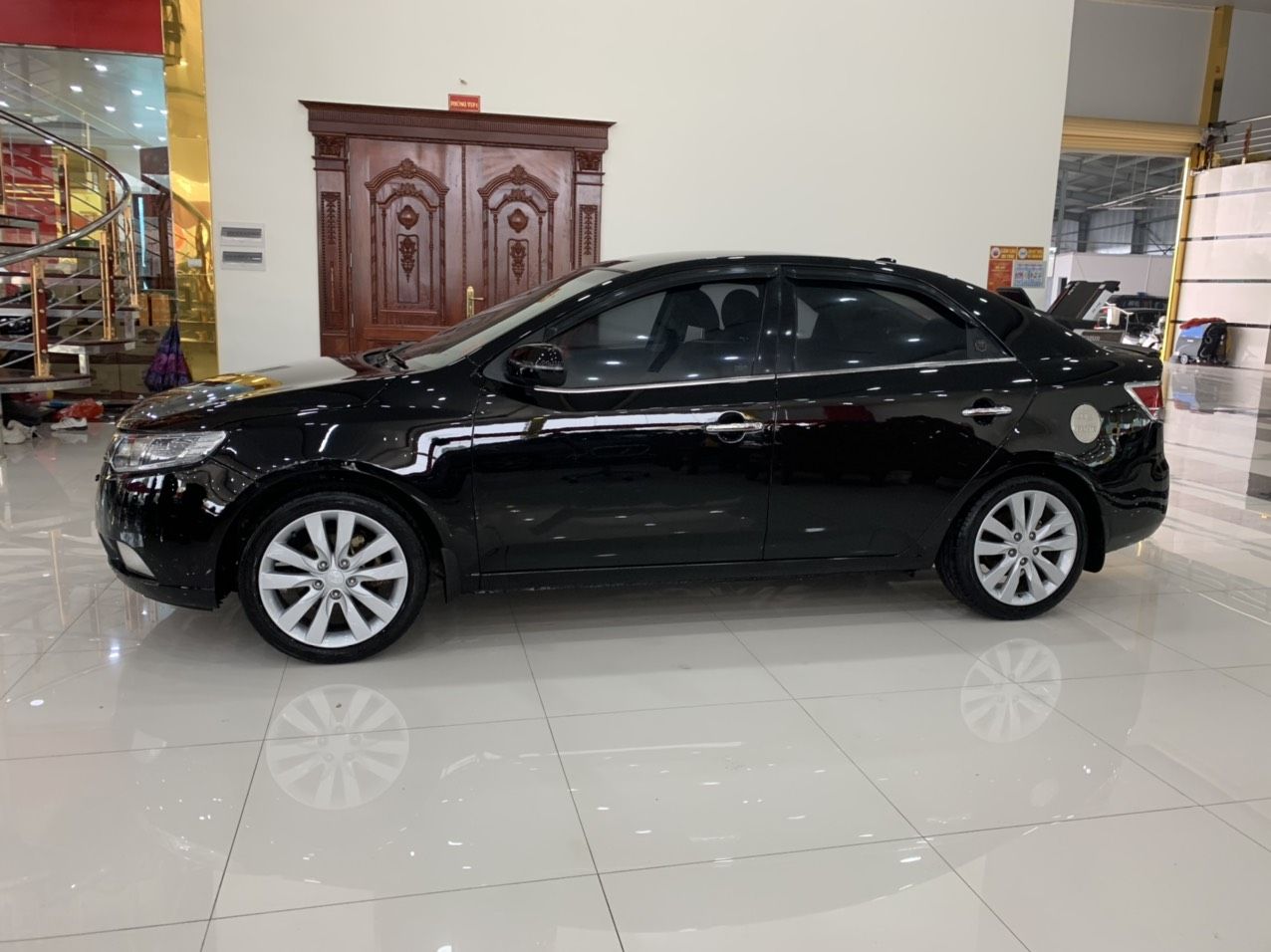 Kia Forte 2011 - Cần bán lại xe Kia Forte EX 1.6MT sx 2011 sản xuất năm 2011, giá chỉ 285 triệu