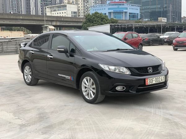 Honda Civic 2.0AT 2016 - Bán Honda Civic 2.0AT sản xuất 2016, màu đen chính chủ, giá chỉ 520 triệu