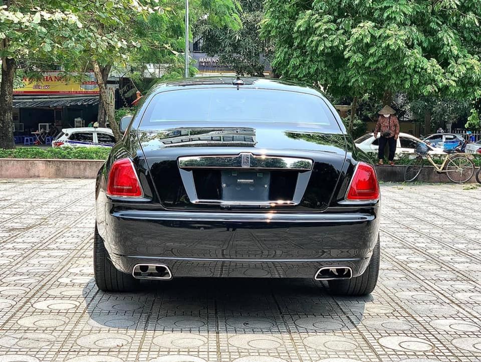 Rolls-Royce Ghost 2010 - Màu đen, xe nhập