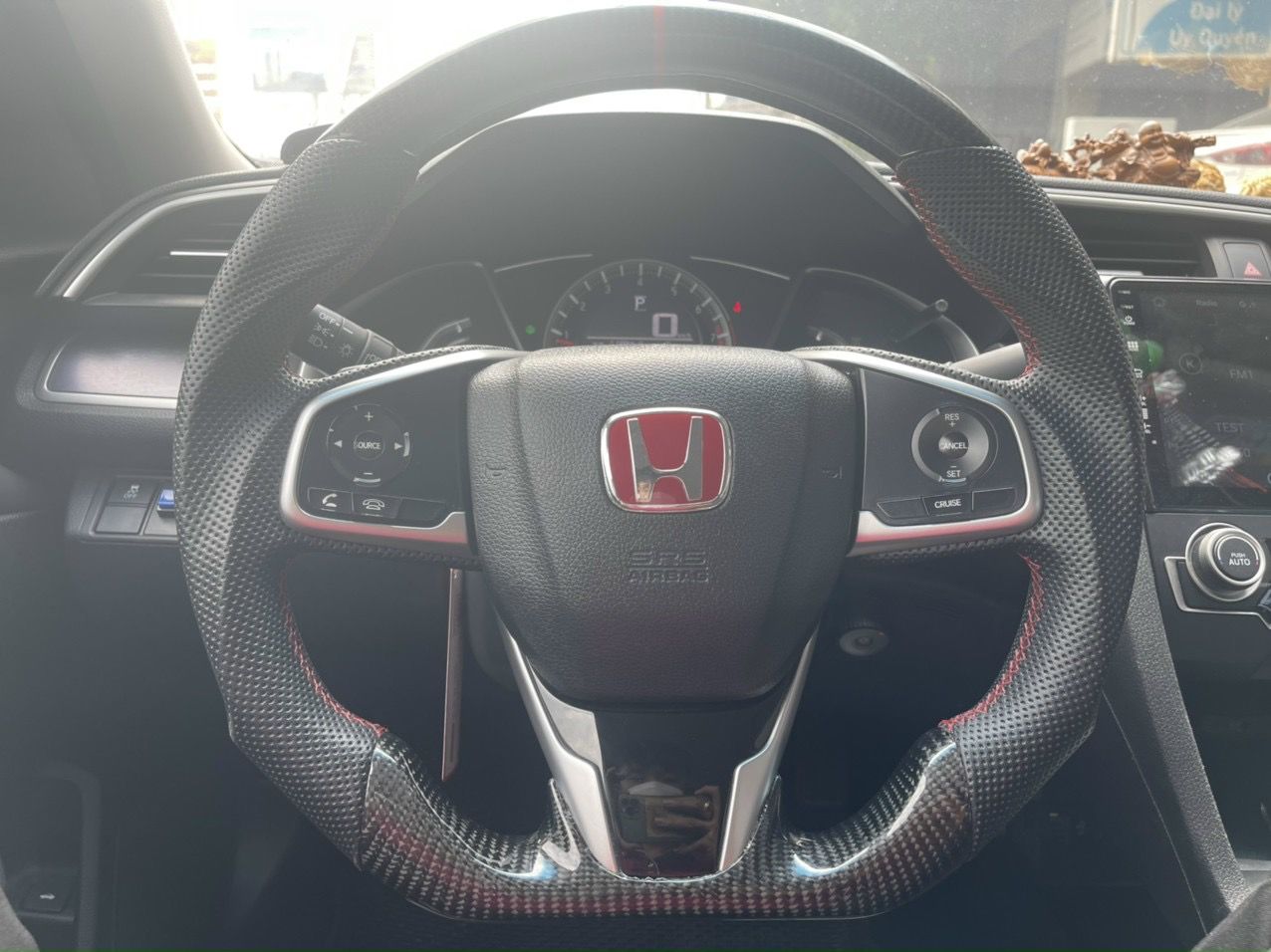 Honda Civic 1.5AT 2018 - Honda Civic sản xuất 2018 động cơ 1.8AT nhập Thái, độ option hơn 150 triệu