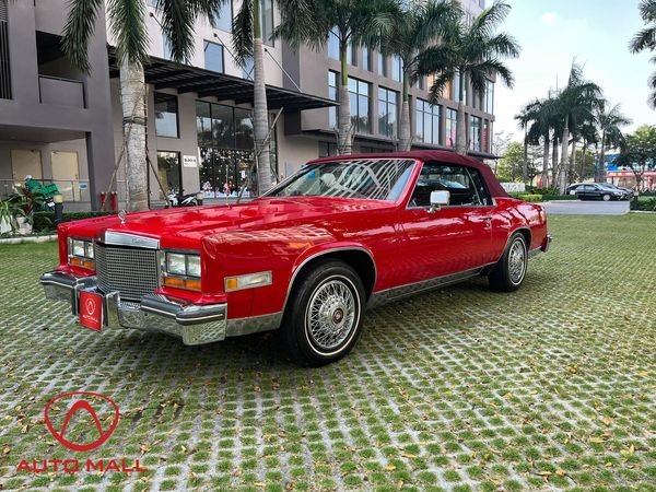 Cadillac Deville AT 1985 - Bán Cadillac Deville AT sản xuất năm 1985, màu đỏ, xe nhập