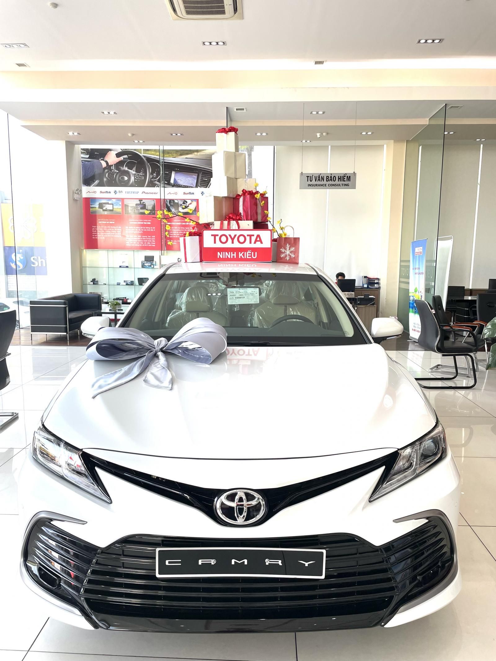 Toyota Camry 2022 - Toyota Camry 2022 nhập All New - Khu vực miền Tây