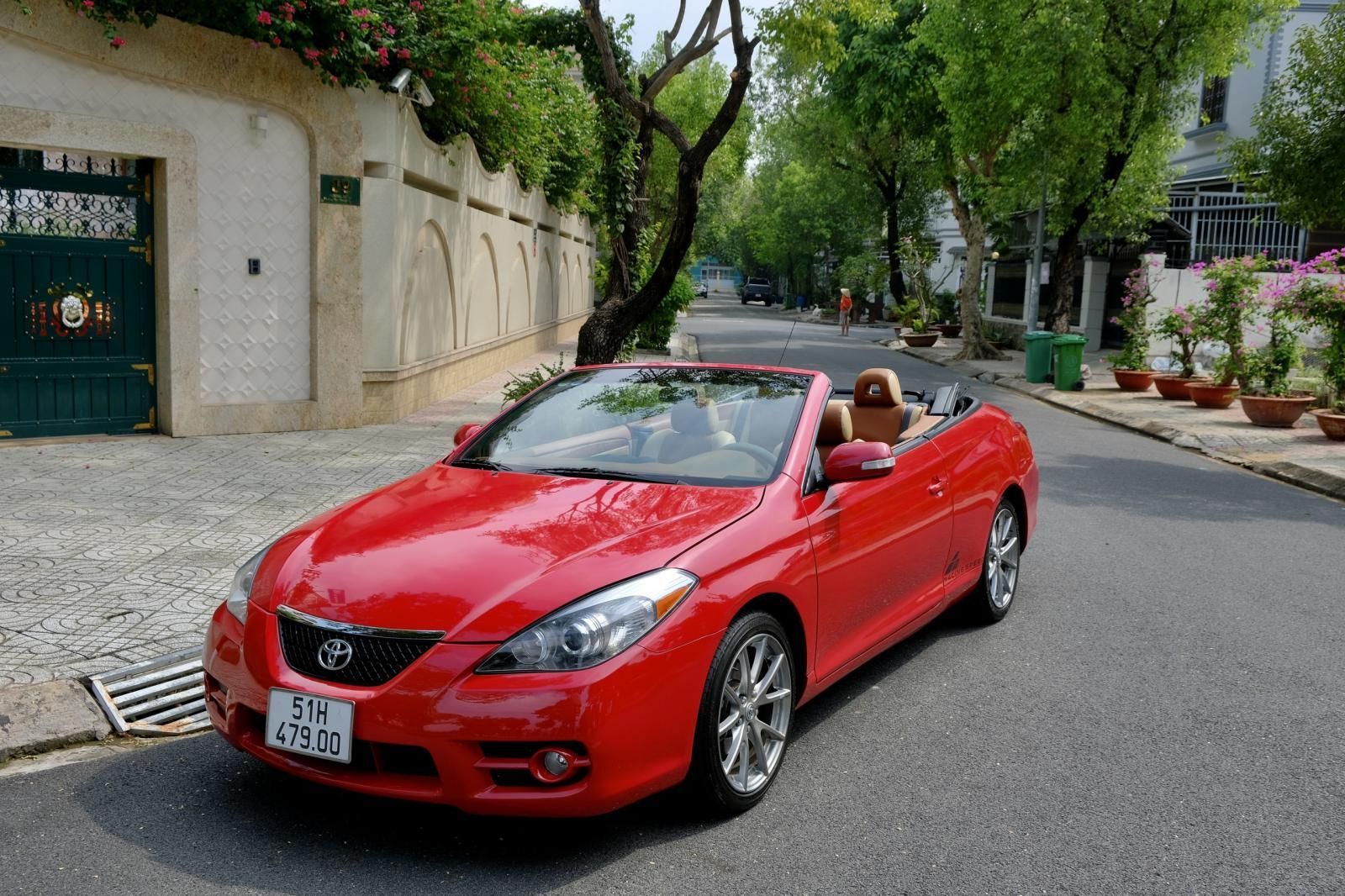 Toyota Solara 2007 - Bán Toyota Solara Convertible sản xuất 2007, chủ xe giữ gìn còn rất mới, máy móc hoạt động hoàn hảo