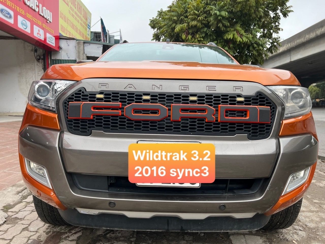 Ford Ranger 2016 - Bán ô tô Ford Ranger Wildtrak 3.2 năm 2016 sync3  nhập khẩu giá tốt 715tr