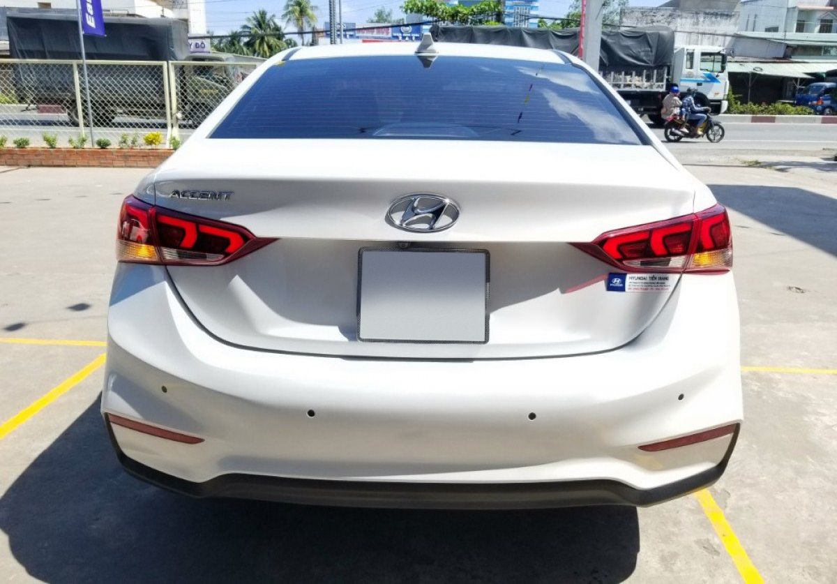 Hyundai Accent   1.4L AT   2019 - Cần bán Hyundai Accent 1.4L AT năm 2019, màu trắng  