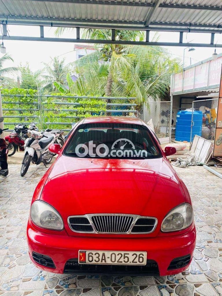 Daewoo Lanos    MT 2001 - Xe Daewoo Lanos MT sản xuất 2001, màu đỏ, xe nhập