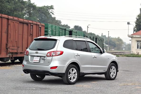 Hyundai Santa Fe SLX  2010 - Bán Hyundai Santa Fe SLX sản xuất năm 2010, màu trắng, nhập khẩu