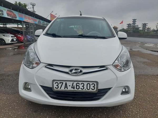 Hyundai Eon 2012 - Cần bán gấp Hyundai Eon năm 2012, màu trắng, nhập khẩu nguyên chiếc, 168 triệu