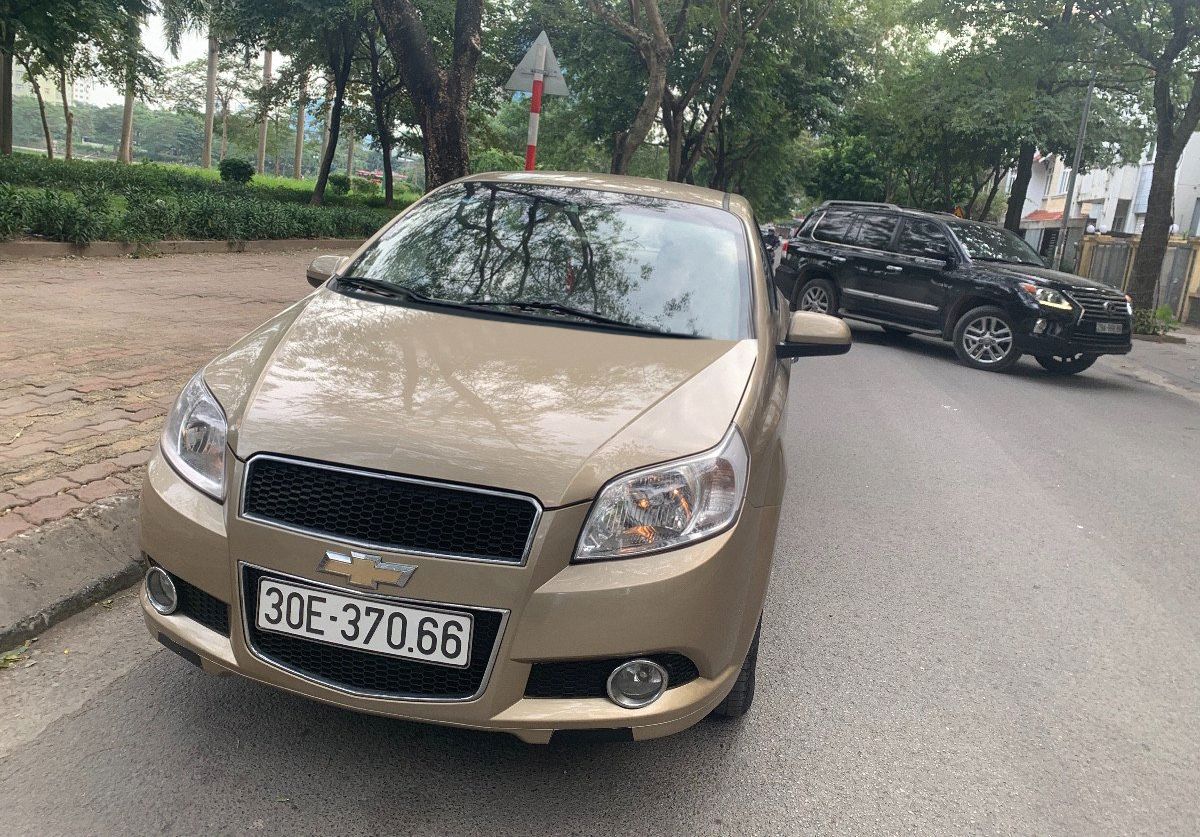 Chevrolet Aveo 2016 - Bán Chevrolet Aveo LTZ 1.4AT sản xuất 2016