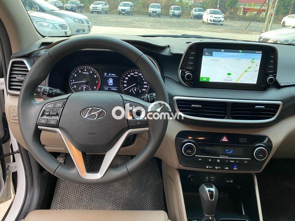 Hyundai Tucson   2.0L   2021 - Bán Hyundai Tucson 2.0L sản xuất 2021, màu trắng