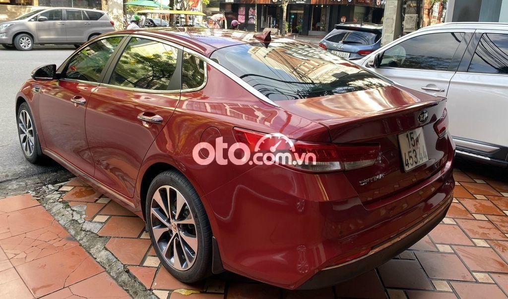 Kia Optima 2.0GAT 2018 - Cần bán Kia Optima 2.0GAT năm 2018, màu đỏ