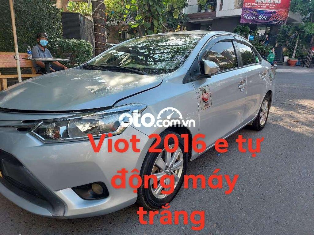 Toyota Vios E 2016 - Cần bán gấp Toyota Vios E năm sản xuất 2016, màu bạc giá cạnh tranh