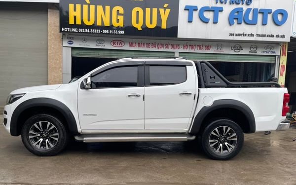 Chevrolet Colorado LTZ 2.8L 2018 - Bán xe Chevrolet Colorado LTZ 2.8L năm sản xuất 2018, màu trắng