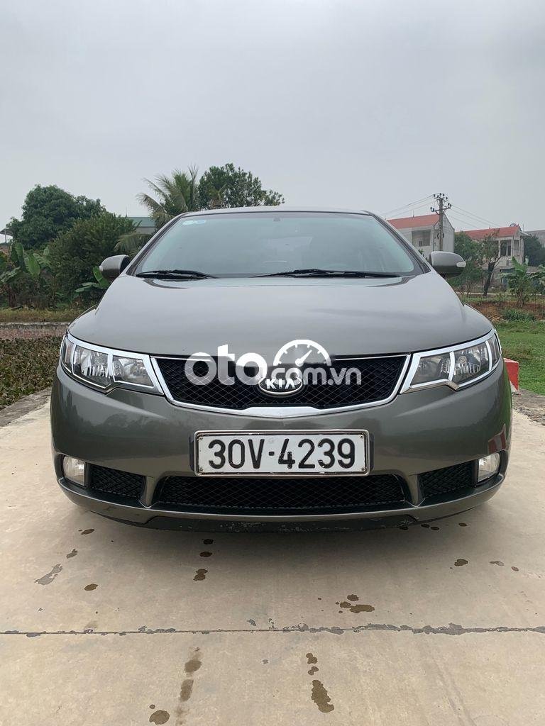 Kia Forte 2009 - Bán ô tô Kia Forte SLI 1.6AT sản xuất năm 2009, màu xám, nhập khẩu nguyên chiếc