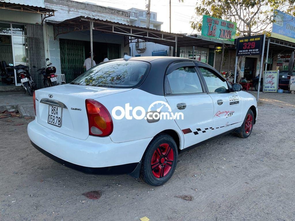 Daewoo Lanos  MT 2003 - Bán ô tô Daewoo Lanos MT sản xuất 2003, màu trắng