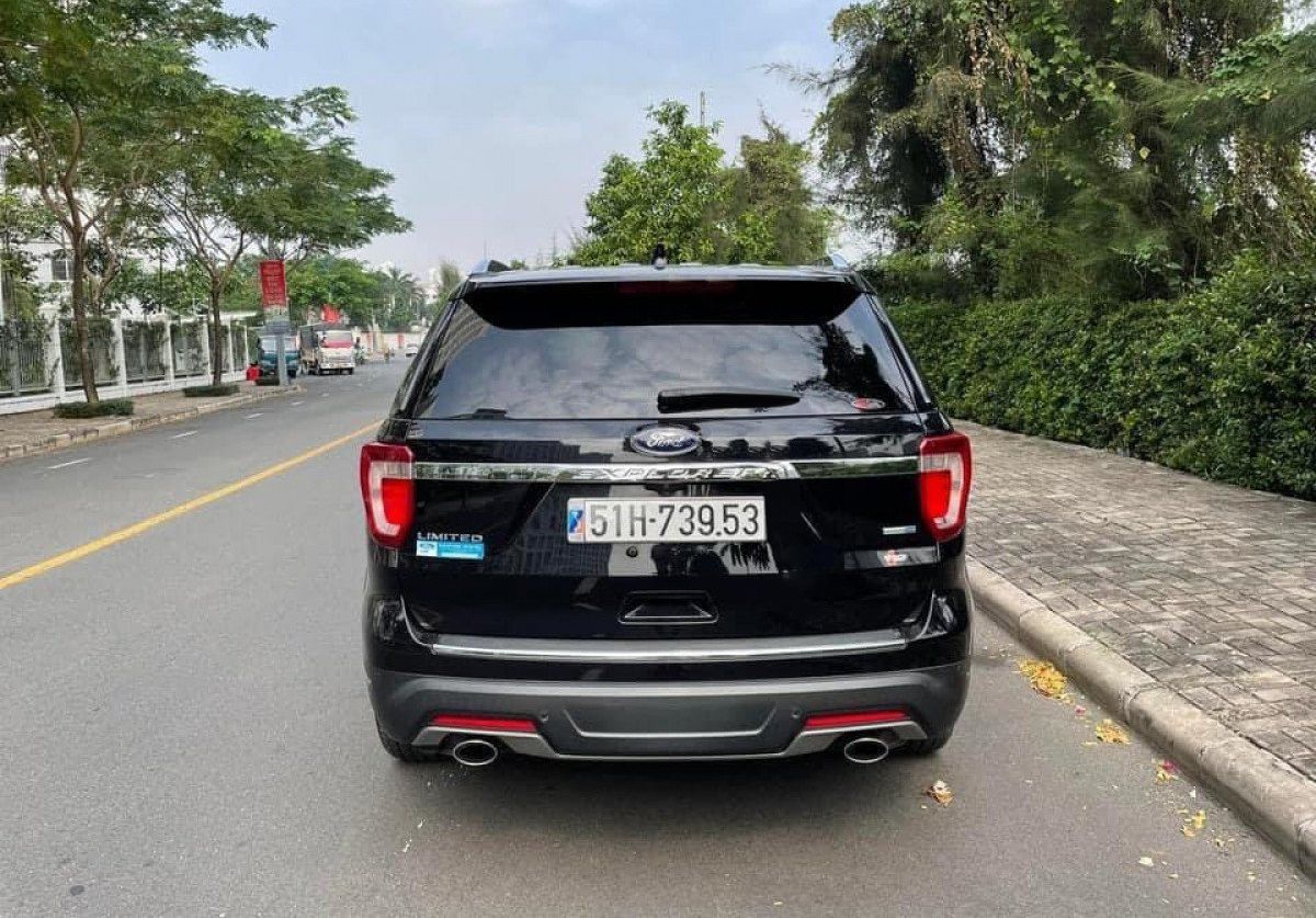 Ford Explorer   Limited  2019 - Cần bán gấp Ford Explorer Limited sản xuất 2019, màu đen, xe nhập