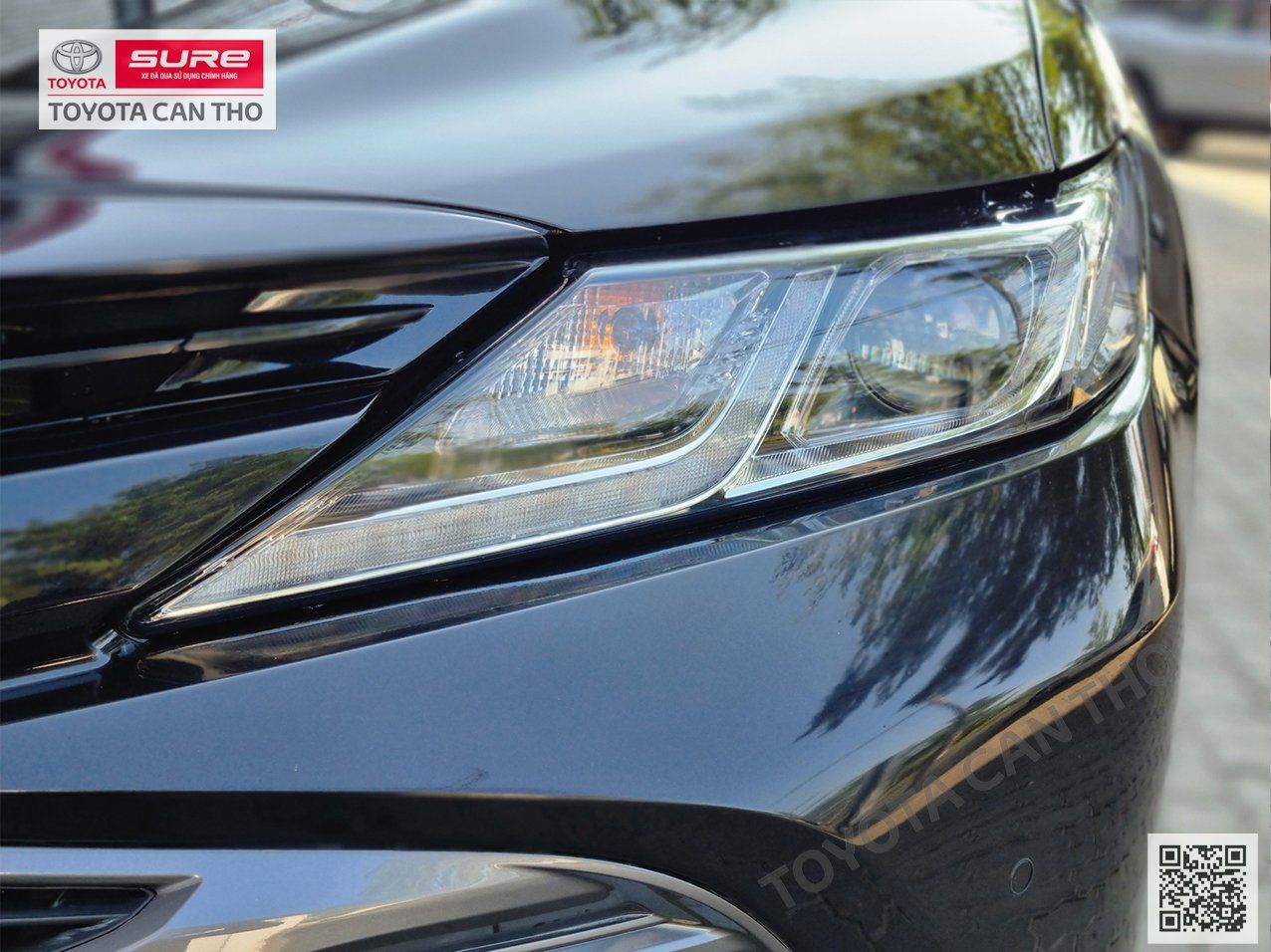 Toyota Camry 2.0G 2019 - Bán Camry 2.0G lướt 24.000km sơ cua chưa hạ