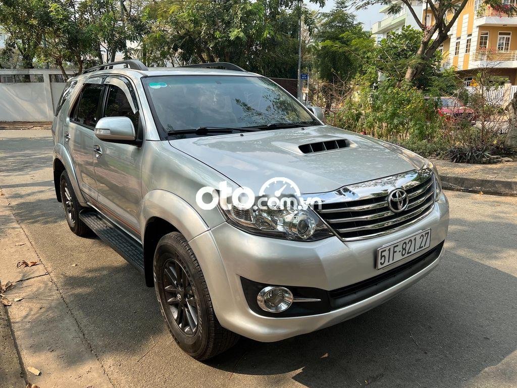 Toyota Fortuner   G  2016 - Bán ô tô Toyota Fortuner G sản xuất 2016, màu bạc