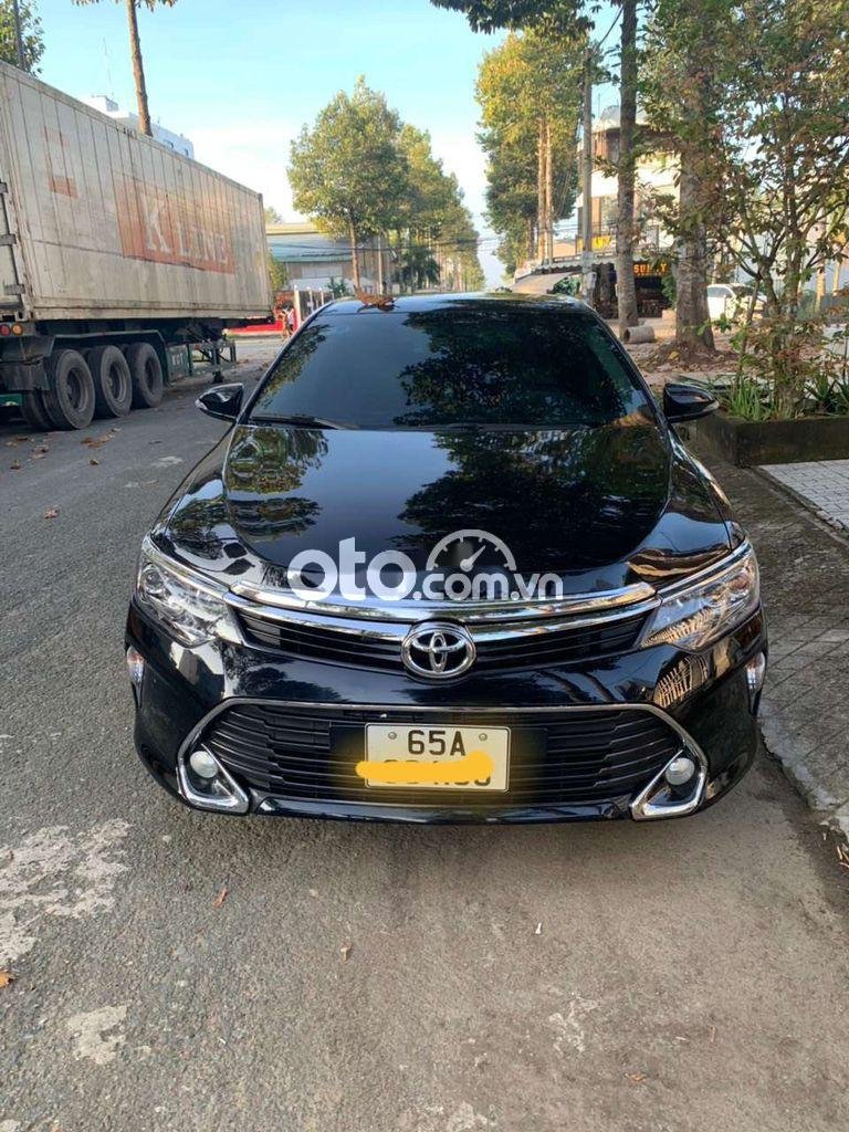 Toyota Camry  2.5Q 2019 - Cần bán lại xe Toyota Camry 2.5Q năm 2019, màu đen, xe nhập