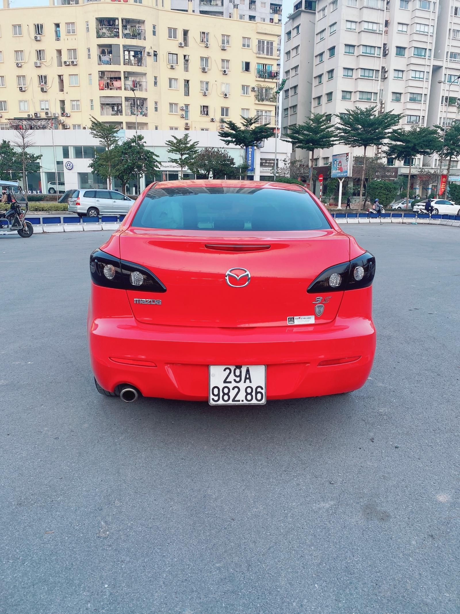 Mazda 3 2013 - Cần bán xe Mazda 3 sản xuất năm 2013, xe một chủ giá siêu tốt