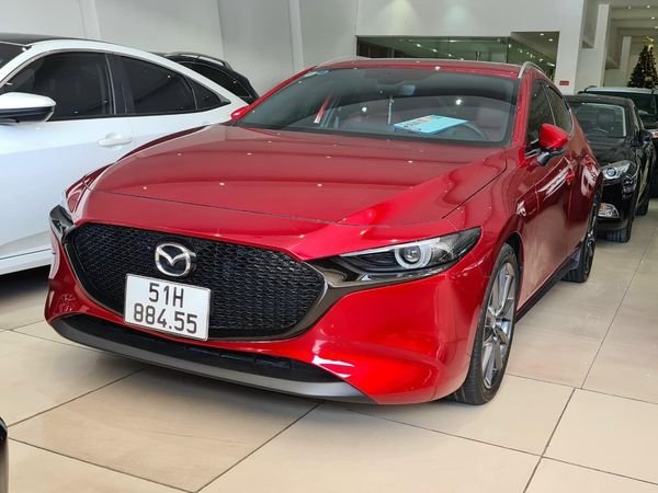 Mazda 3 Sport Luxury 2. 0 2021 - Cần bán lại xe Mazda 3 Sport Luxury 2. 0 sản xuất 2021, màu đỏ, giá chỉ 755 triệu