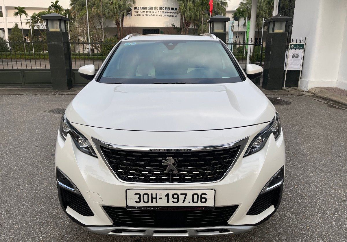 Peugeot 5008   1.6 2021 - Bán Peugeot 5008 1.6 năm 2021, màu trắng còn mới