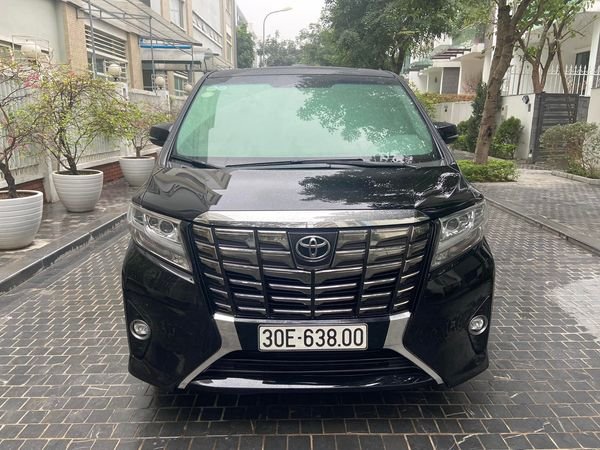 Toyota Alphard 2017 - Bán Toyota Alphard năm sản xuất 2017, màu đen, xe 1 chủ Hà Nội từ đầu