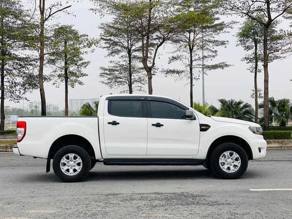 Ford Ranger XLS 2021 - Bán Ford Ranger XLS năm 2021, màu trắng, nhập khẩu