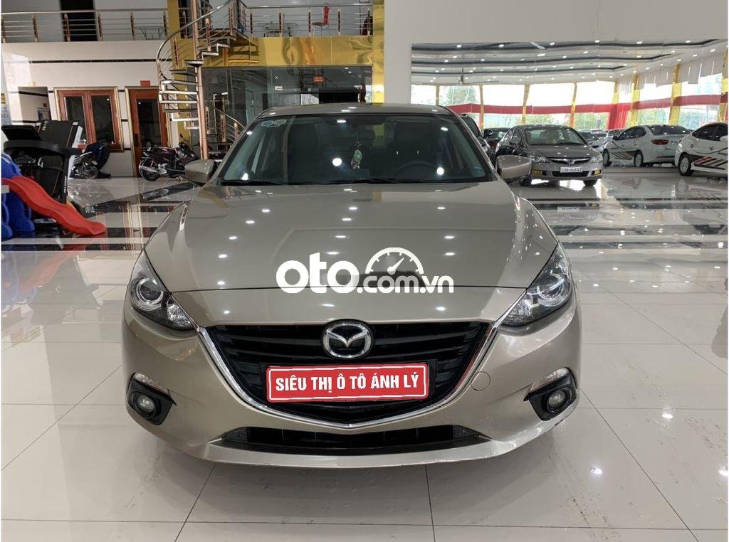 Mazda 3 1.5L Sedan 2016 - Cần bán gấp Mazda 3 1.5L Sedan sản xuất năm 2016, màu xám