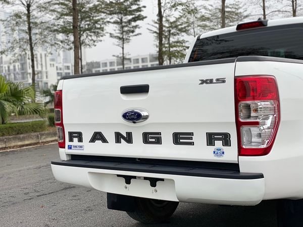 Ford Ranger XLS 2021 - Bán Ford Ranger XLS năm 2021, màu trắng, nhập khẩu