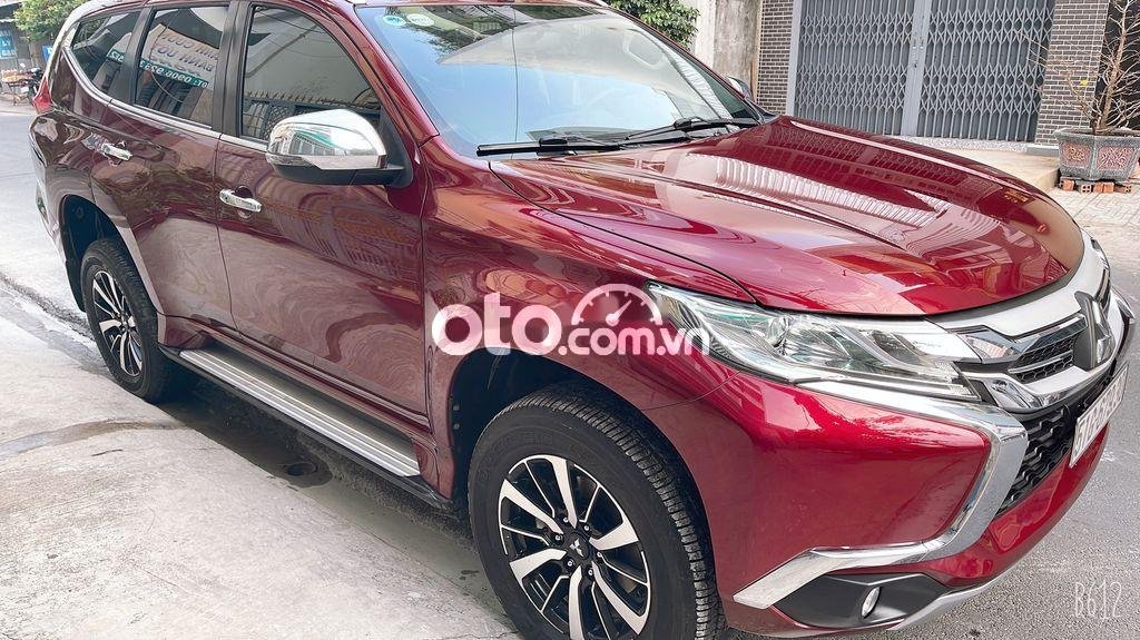 Mitsubishi Pajero Sport   2018 - Bán Mitsubishi Pajero Sport sản xuất năm 2018, màu đỏ, nhập khẩu nguyên chiếc