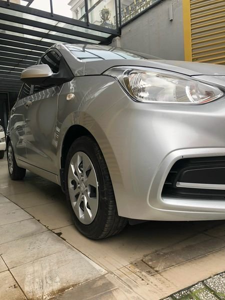 Hyundai Premio 2021 - Cần bán lại xe Hyundai Grand i10 năm 2021, màu bạc, chỉ thiếu cái thùng y như mới