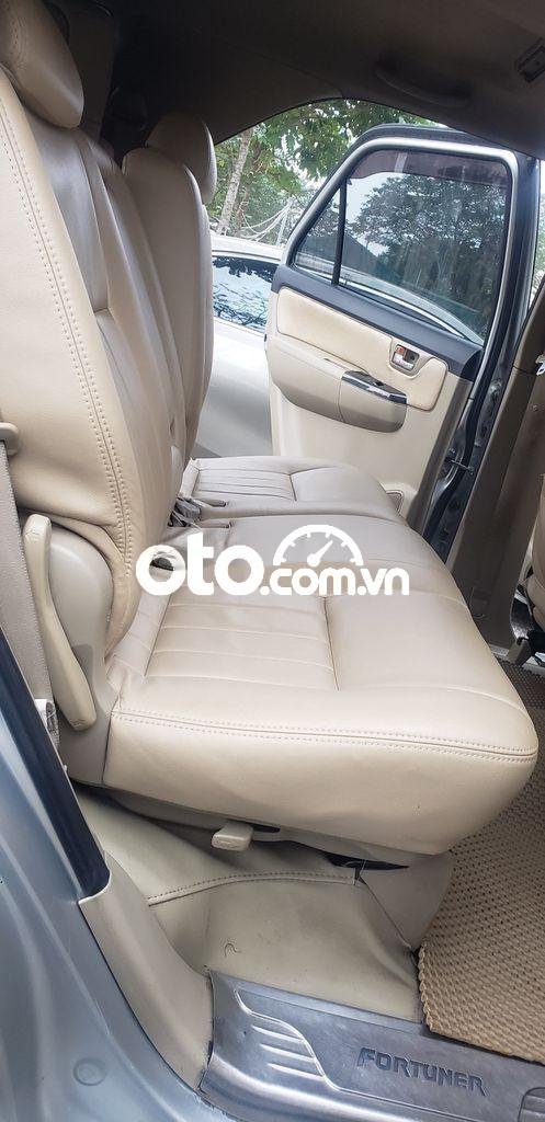 Toyota Fortuner  2.5G 2015 - Bán ô tô Toyota Fortuner 2.5G sản xuất năm 2015, màu bạc chính chủ, 620 triệu